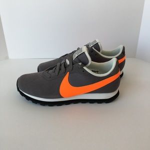 Nike Pre Love OX Retro Gray Orange Running Shoes